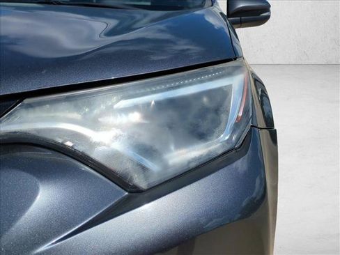 Used 2017 Toyota RAV4 XLE w/ All Weather Liner Package AWD/4WD image 9