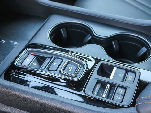 Used 2024 Honda Pilot TrailSport image 20