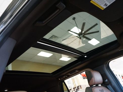 Used 2022 Ford Expedition Max King Ranch image 9