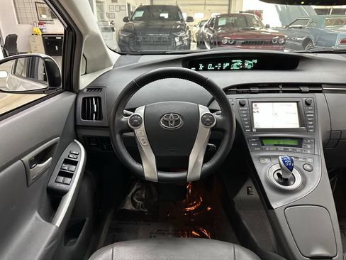 Used 2010 Toyota Prius image 19