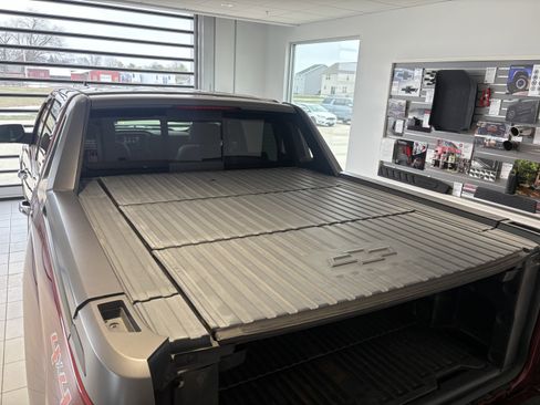 Used 2017 Chevrolet Silverado 1500 LTZ w/ High Desert Package image 5