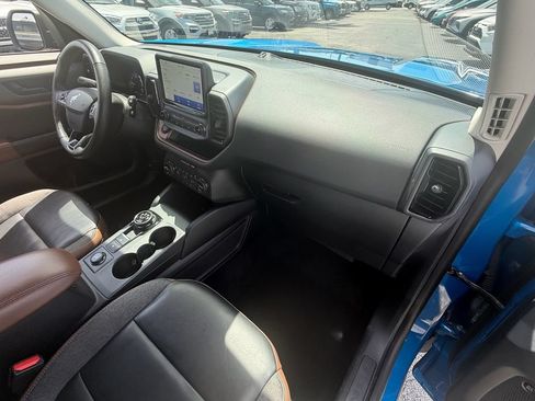 Used 2022 Ford Bronco Sport Outer Banks w/ Tech Package AWD/4WD image 17