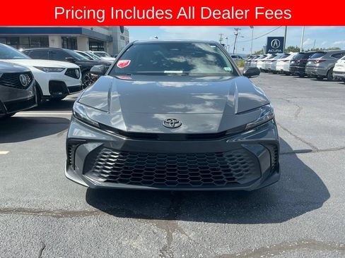 Used 2025 Toyota Camry SE w/ Convenience Package AWD/4WD image 7