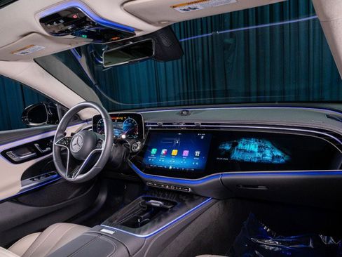 Used 2026 Mercedes-Benz E 350 Sedan image 13