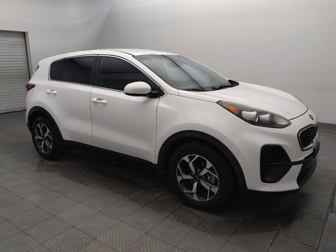 Used 2022 Kia Sportage LX FWD image 11