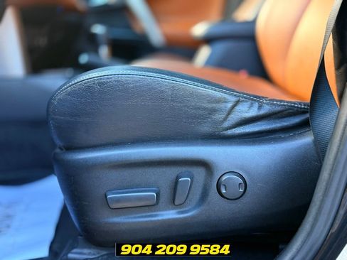 Used 2016 Toyota RAV4 Limited FWD image 54