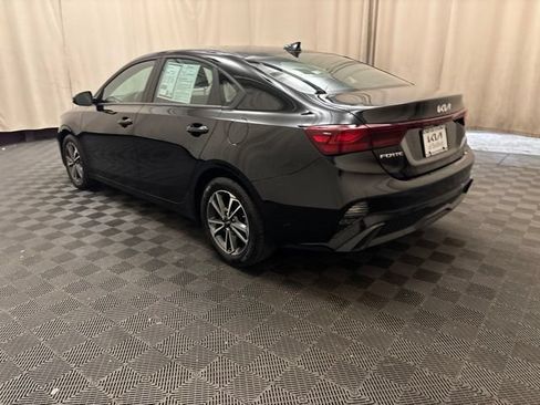 Certified 2023 Kia Forte LXS w/ LXS Technology Package FWD image 7