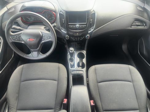 Used 2016 Chevrolet Cruze LT image 20