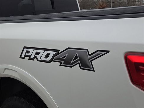 Used 2018 Nissan Titan PRO-4X w/ Pro-4x Utility Package image 33