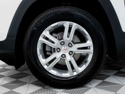 Used 2019 GMC Terrain SLE w/ Driver Convenience Package AWD/4WD image 28