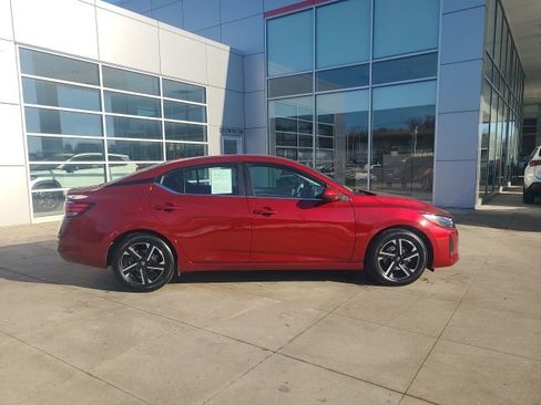 Used 2024 Nissan Sentra SV image 8