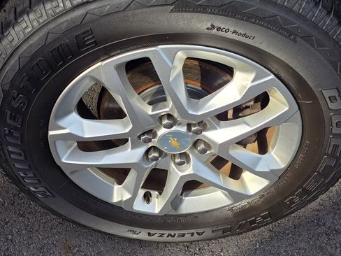 Used 2019 Chevrolet Traverse LS image 10