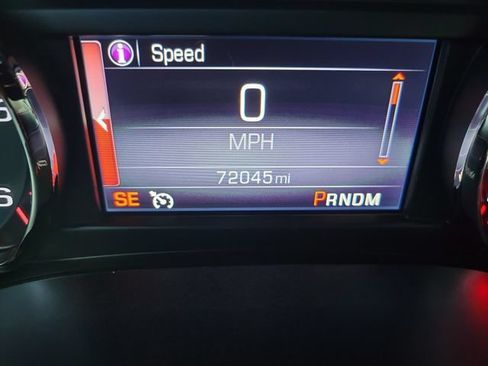 Used 2014 GMC Sierra 1500 SLT w/ SLT Preferred Package AWD/4WD image 23