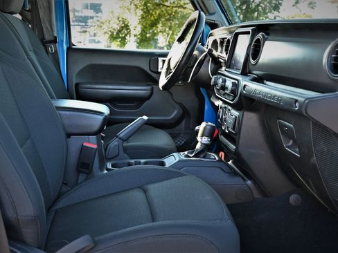 Used 2022 Jeep Wrangler Unlimited Sport w/ Xtreme Recon 35" Tire Package image 14