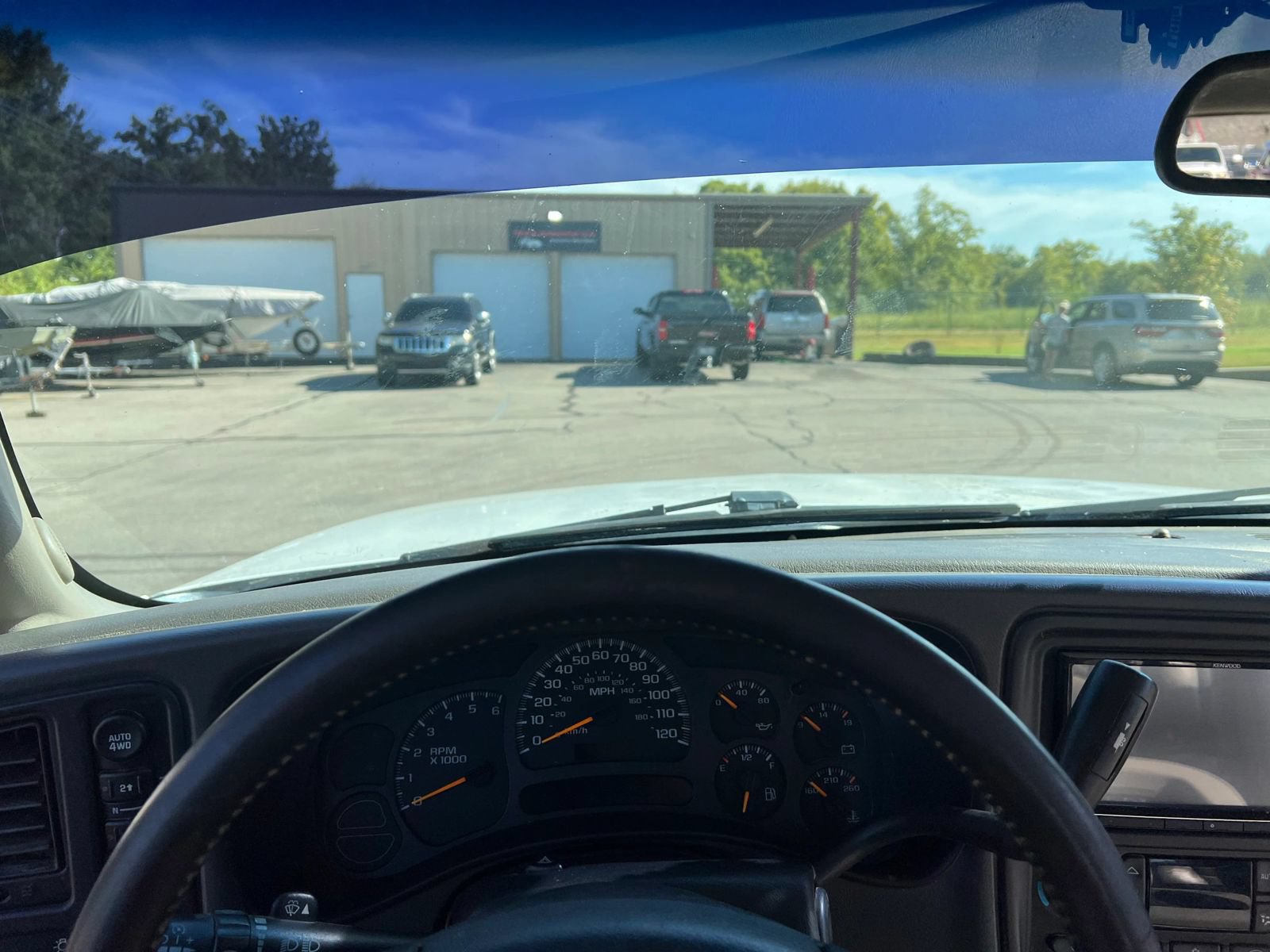 Used 2003 Chevrolet Tahoe LT AWD/4WD image 12