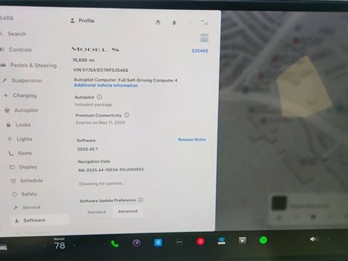 Used 2024 Tesla Model S Base image 41