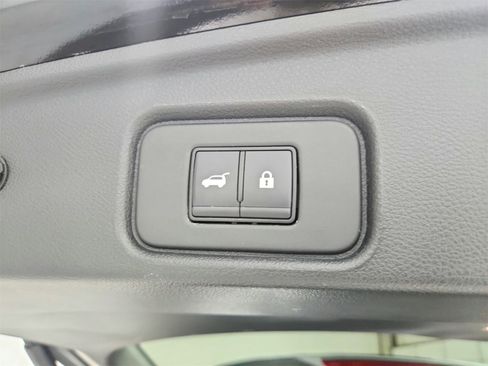 Used 2024 Nissan Pathfinder Platinum w/ Lighting Package (N93) image 48