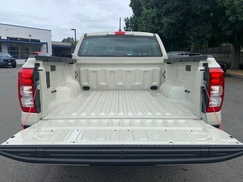 New 2025 Ford Ranger XL image 6