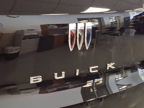 Certified 2025 Buick Encore GX Sport Touring w/ Comfort Package image 29