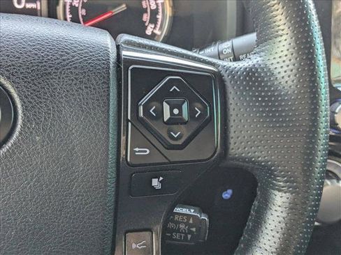 Used 2023 Toyota 4Runner TRD Off-Road Premium w/ Moonroof Package AWD/4WD image 5