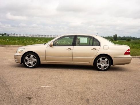 Used 2006 Lexus LS 430 RWD image 4