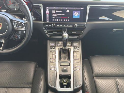 Used 2019 Porsche Macan S AWD/4WD image 8