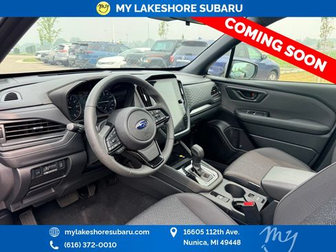 Used 2025 Subaru Forester Premium AWD/4WD image 14