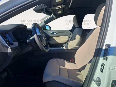 New 2026 Volvo XC60 B5 Plus w/ Protection Package Premier AWD/4WD image 9