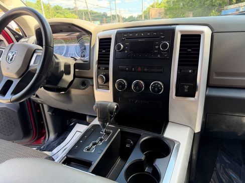 Used 2011 RAM 1500 Classic SLT AWD/4WD image 17