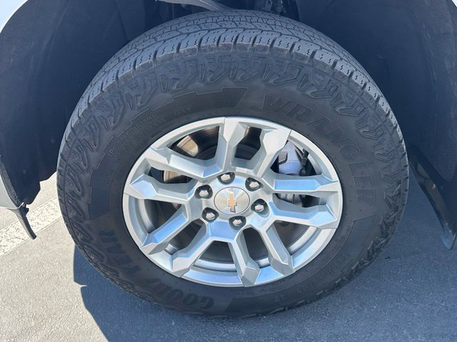Certified 2024 Chevrolet Silverado 1500 LT AWD/4WD image 14
