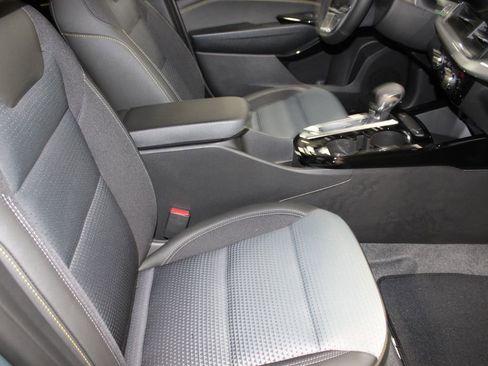 New 2026 Chevrolet Trax LT w/ Driver Confidence Package image 21