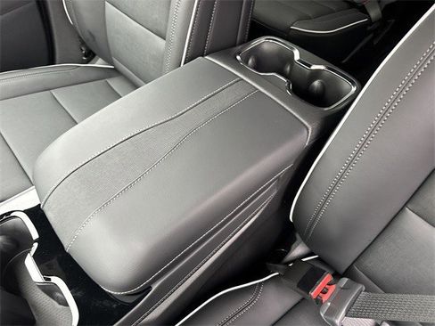 New 2026 Buick Enclave Preferred image 21