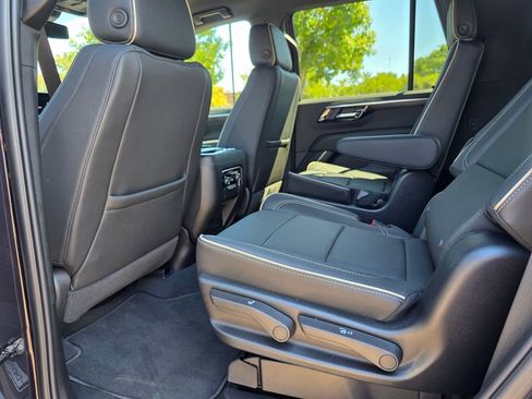 New 2025 Chevrolet Tahoe Premier image 24