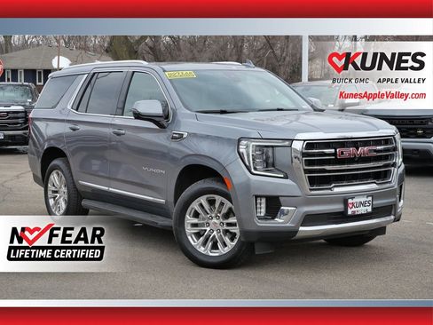 Used 2022 GMC Yukon SLT w/ SLT Premium Package image 1