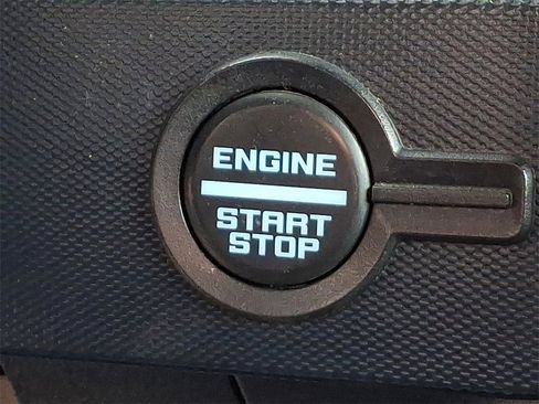 Used 2021 Ford Bronco Outer Banks image 28