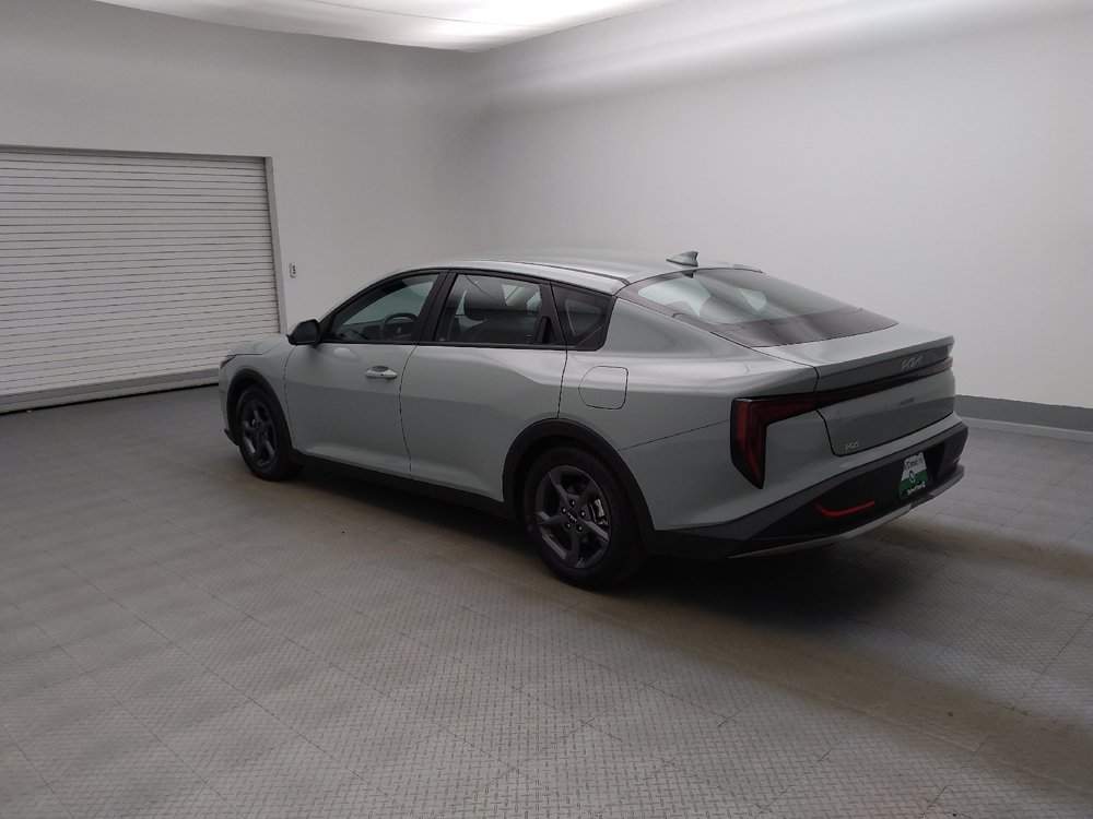 Used 2025 Kia K4 FWD image 3
