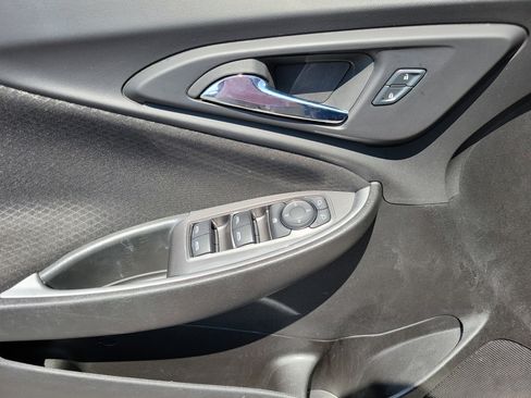 Used 2025 Chevrolet Malibu LT image 7