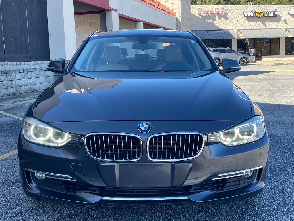 Used 2012 BMW 328i Sedan RWD image 4