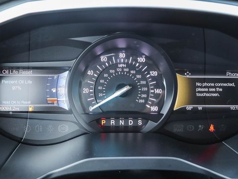 Used 2018 Ford Edge Titanium w/ Equipment Group 301A AWD/4WD image 23