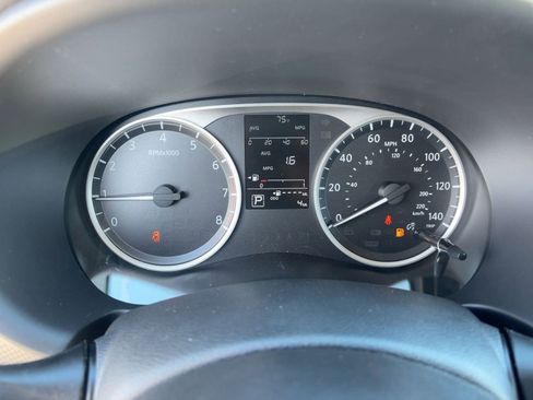 New 2025 Nissan Kicks Play S image 19