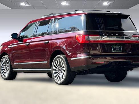 Used 2019 Lincoln Navigator L Reserve w/ Cargo Package image 3