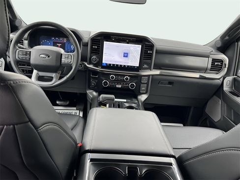 Used 2024 Ford F150 Lariat image 15