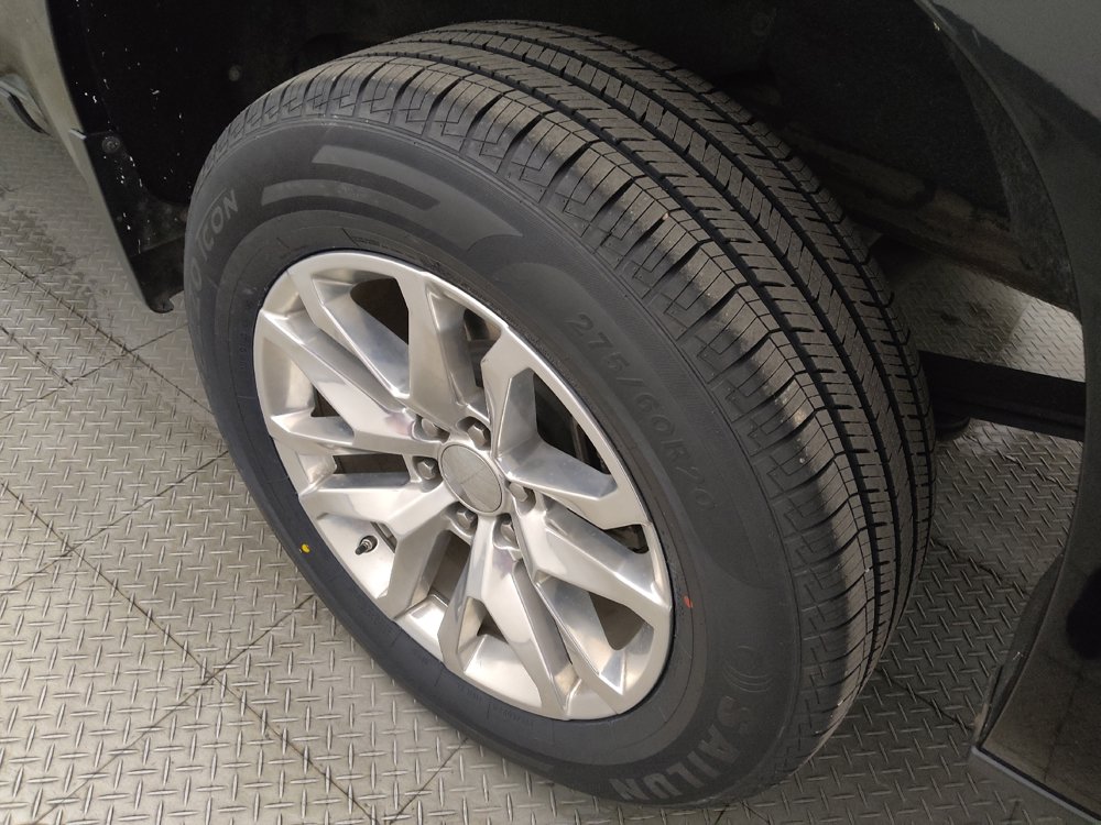 Used 2019 Chevrolet Silverado 1500 LT w/ Texas Edition RWD image 31