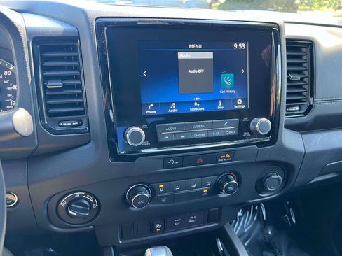 Used 2023 Nissan Frontier SV w/ Midnight Edition Package AWD/4WD image 13