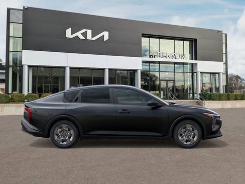 New 2026 Kia K4 LX FWD image 8