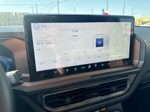 Certified 2025 Ford Bronco Sport Outer Banks w/ Outer Banks Tech Package+ AWD/4WD image 12