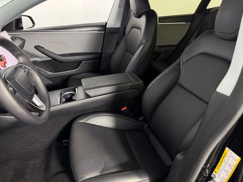 Used 2025 Tesla Model 3 Long Range RWD image 22