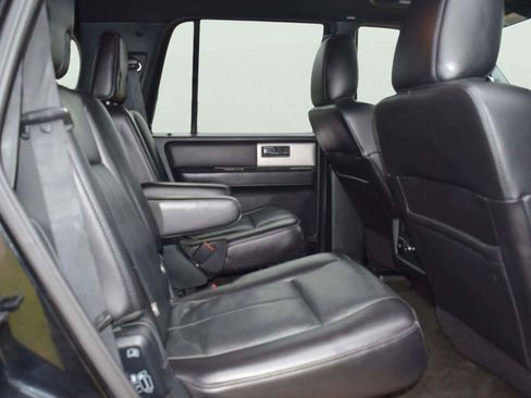Used 2016 Ford Expedition Limited w/ Equipment Group 301A image 17