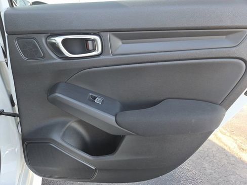 Used 2025 Honda Civic Sport image 23