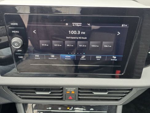 Used 2025 Volkswagen Jetta S image 12